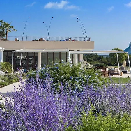 Baglioni Sardinia - The Leading Of The World מלון 5*