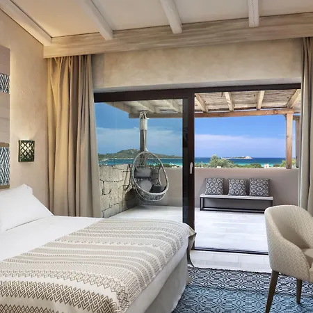 Baglioni Sardinia - The Leading Of The World 5* סאן תאודורו