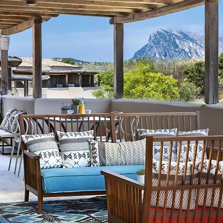 Baglioni Sardinia - The Leading Of The World 호텔 산테오도로